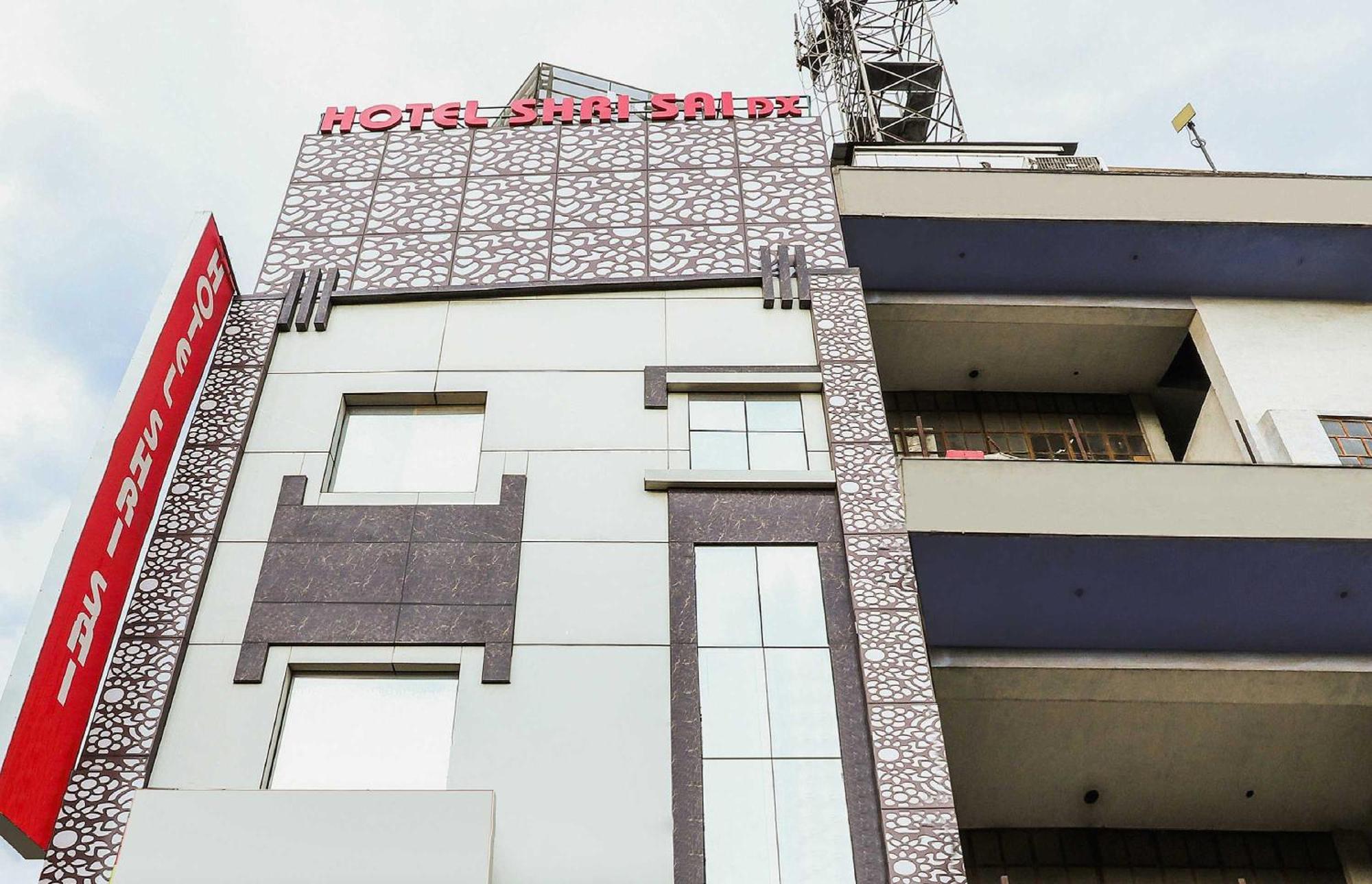 OYO 28373 Hotel Shri Sai Delhi  Buitenkant foto